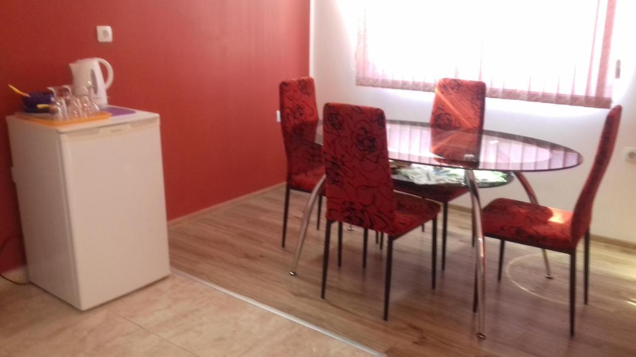 Guest House Nedelchevi Primorsko Buitenkant foto