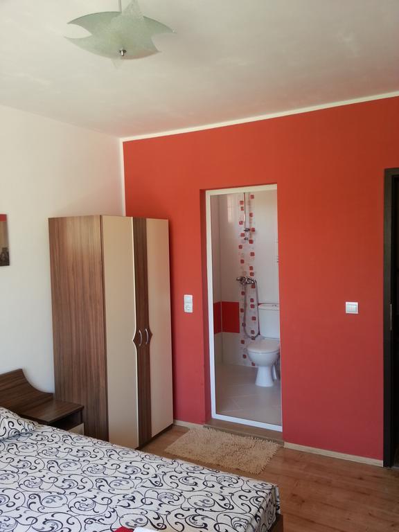 Guest House Nedelchevi Primorsko Kamer foto