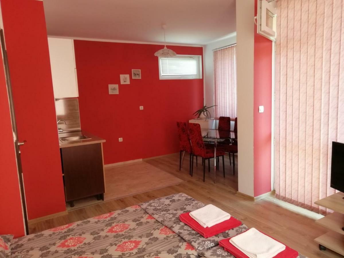 Guest House Nedelchevi Primorsko Buitenkant foto